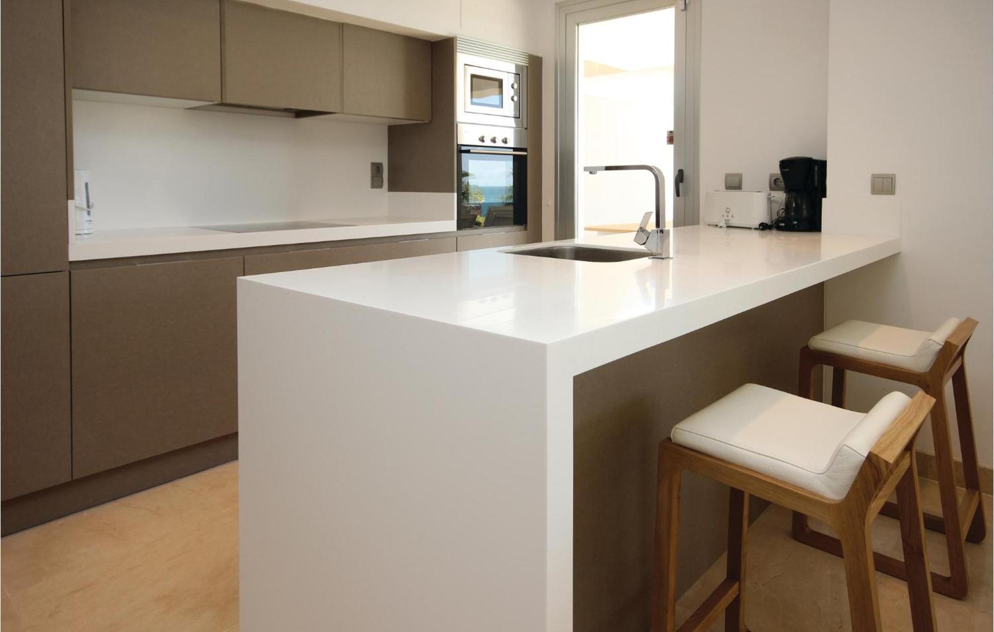 Gorgeous Apartment In Estepona With Wifi Exteriér fotografie