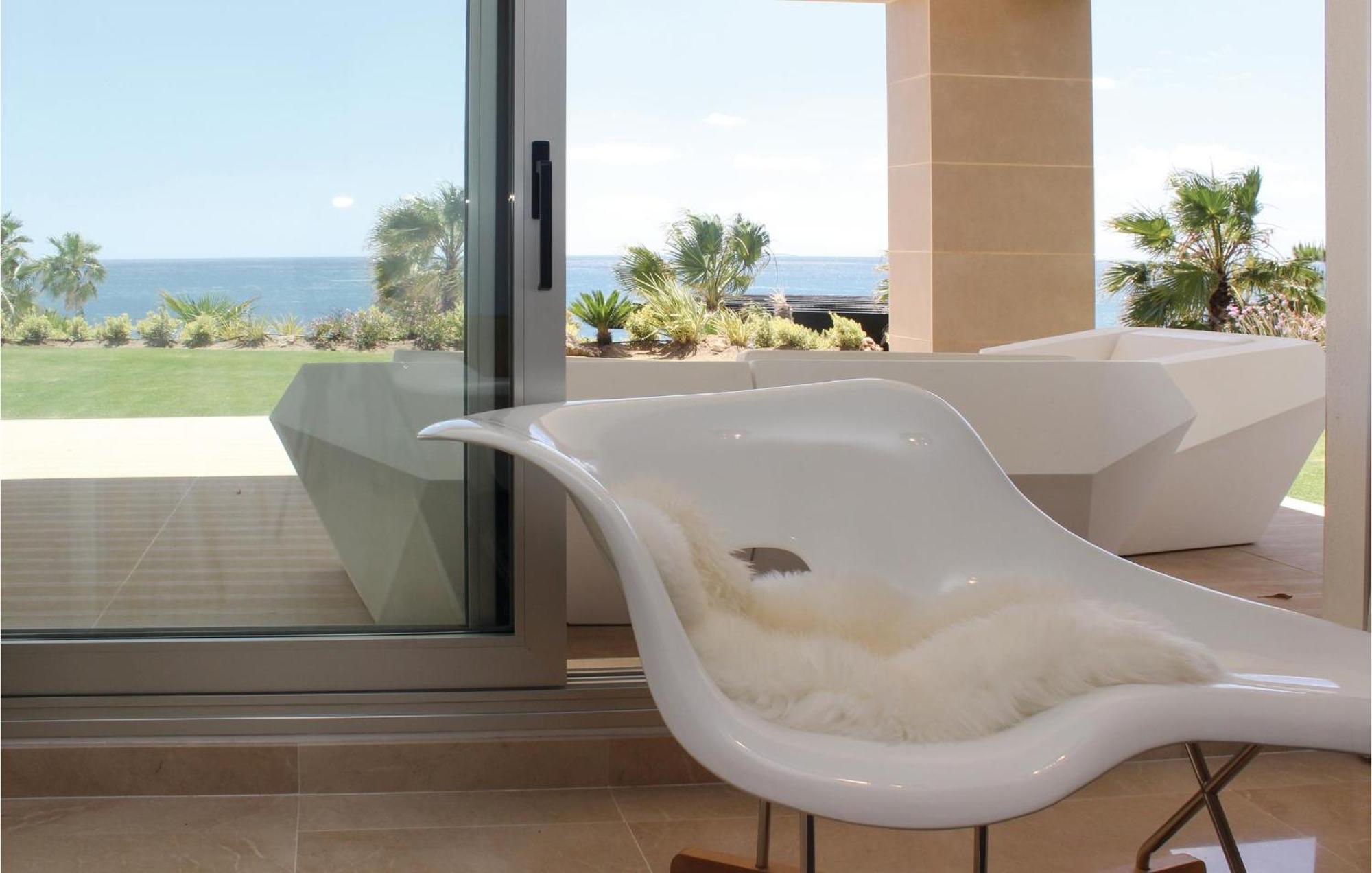 Gorgeous Apartment In Estepona With Wifi Exteriér fotografie