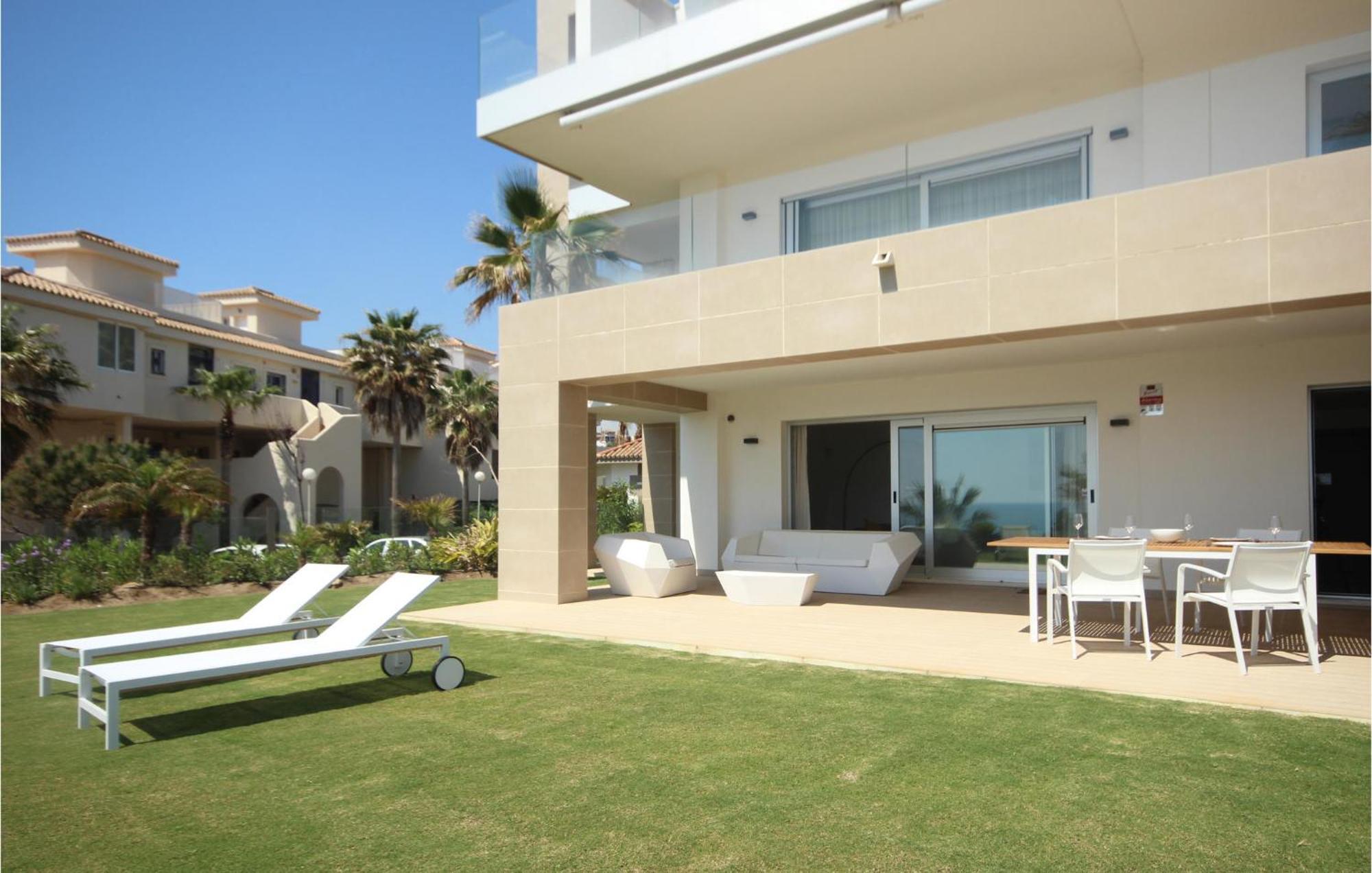 Gorgeous Apartment In Estepona With Wifi Exteriér fotografie